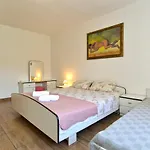Branko 2081 Apartment *